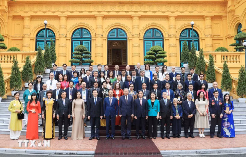 Mở rộng không gian cống hiến cho cộng đồng người Việt Nam ở nước ngoài